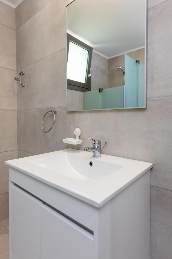 Angelana Luxury Apartments Rhodes City Luaran gambar